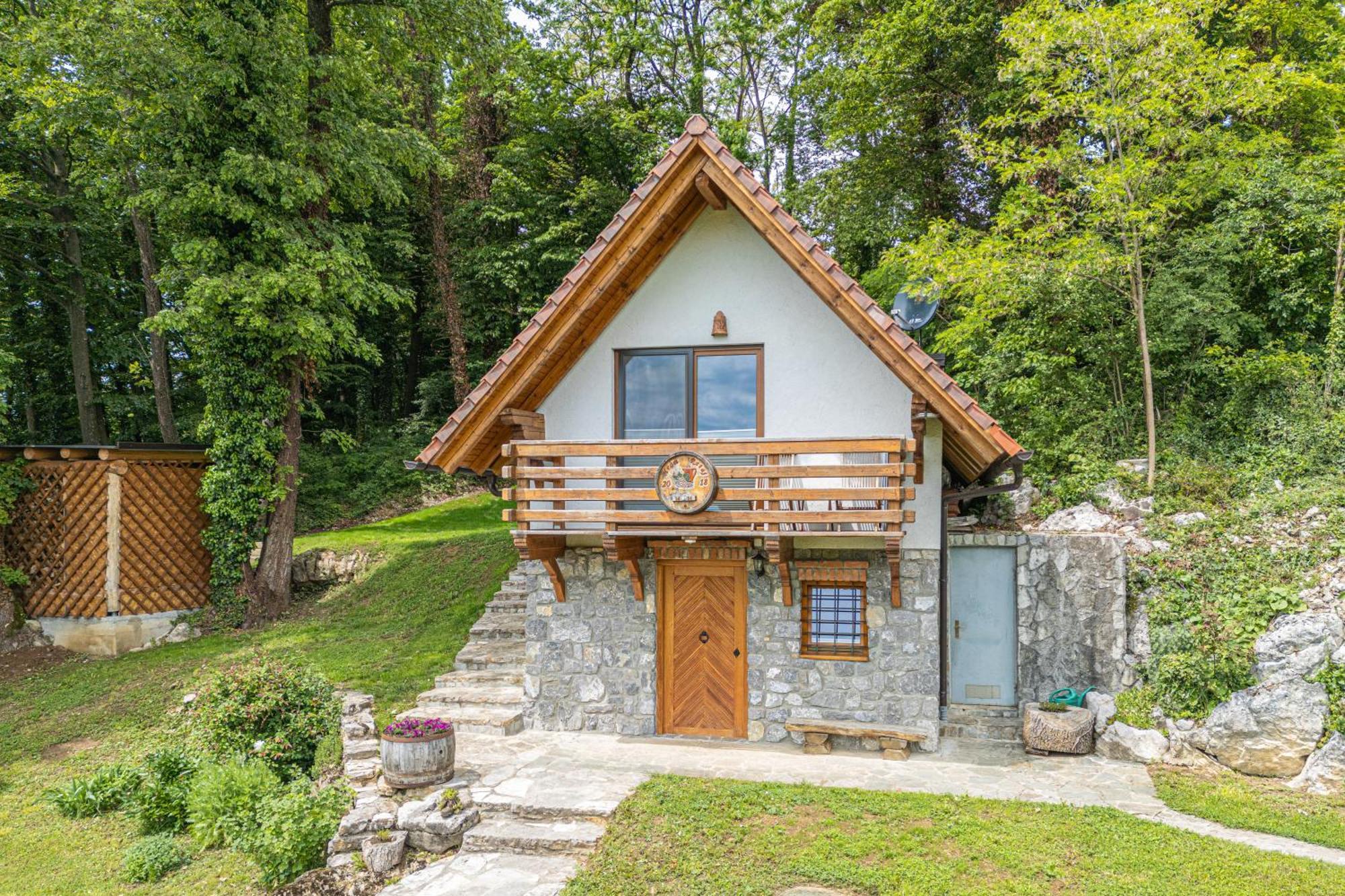 Vineyard Cottage Rataj 2 Novo Mesto Exterior photo