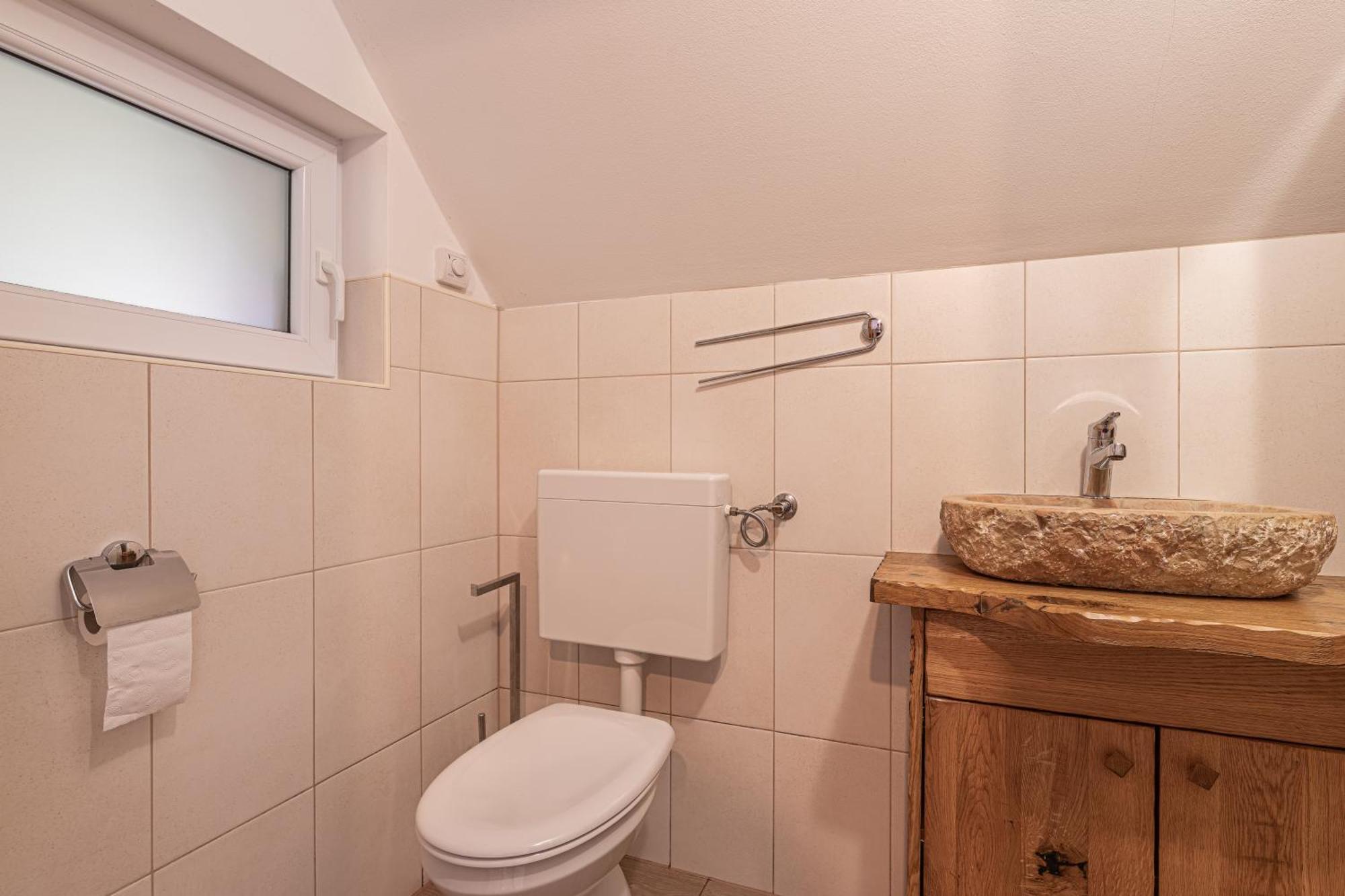 Vineyard Cottage Rataj 2 Novo Mesto Exterior photo