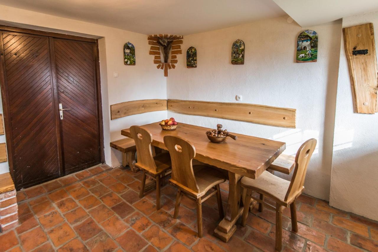 Vineyard Cottage Rataj 2 Novo Mesto Exterior photo